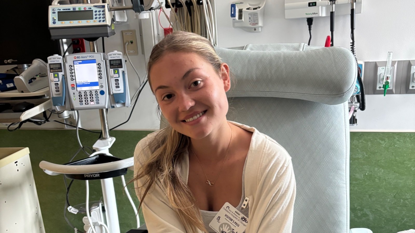 Kari Lindholm medical support